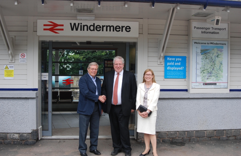 Ian Keeling and Dr Ann Myatt meet Patrick McLoughlin SOS for Transport
